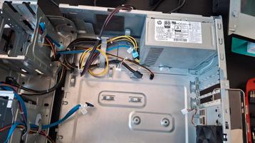 HP Pavilion gaming case met werkende PSU beschikbaar voor biedingen