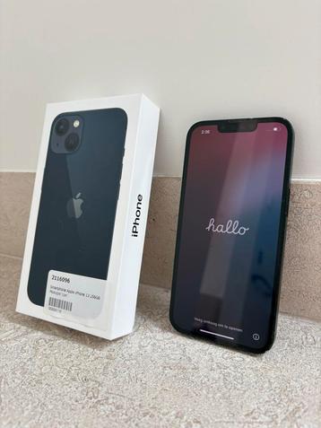 iPhone 13 256 GB in heel goede staat beschikbaar voor biedingen