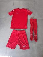 set: voetbalkleding Jako: shirt, short + sokken - maat 152, Kipsta, Sport- of Zwemkleding, Ophalen of Verzenden, Zo goed als nieuw