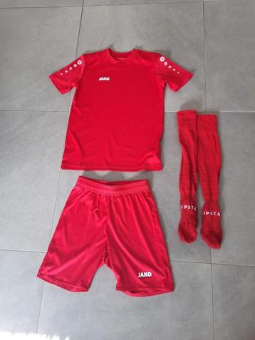 set: voetbalkleding Jako: shirt, short + sokken - maat 152 beschikbaar voor biedingen