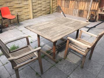 Teak Tafel + 6 stoelen 