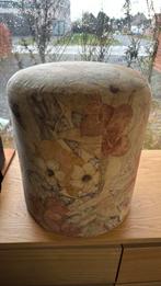 Oma poef, Ophalen, Zo goed als nieuw