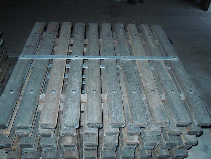 Houten panelen, roosters., Doe-het-zelf en Bouw, Hout en Planken, Gebruikt, Balk, Overige houtsoorten, Minder dan 200 cm, 25 tot 50 mm