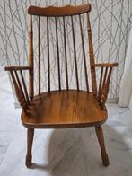 Degelijke sterke retro stoel, creëer een gezellig hoekje, Ophalen, Zo goed als nieuw