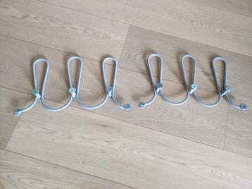 IKEA Logga 2-delige wandkapstok beschikbaar voor biedingen