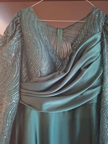 Suite kleed maat 44, Enlèvement, Comme neuf, Taille 42/44 (L)