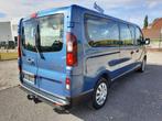 Renault Trafic lichte vracht 6-zit, Stof, Blauw, Bedrijf, https://public.car-pass.be/vhr/d216c149-01ab-428f-8d30-3e4c0eb9ee18