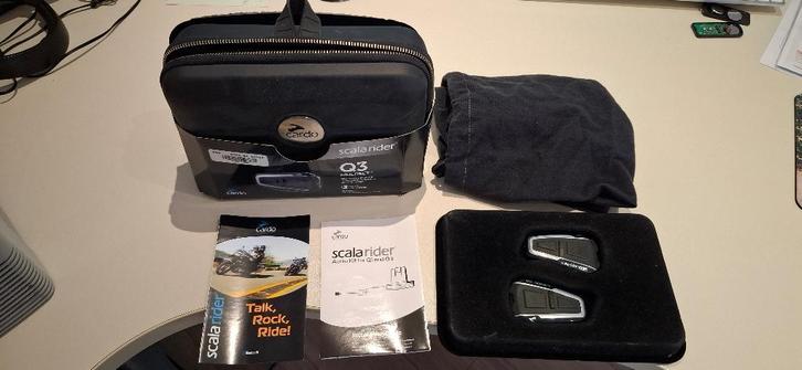 Cardo Scalarider Q3 multiset Bluetooth hoofdtelefoonintercom, Motoren, Kleding | Motorhelmen, Overige typen, AGV, Tweedehands