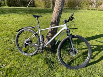 Specialized mountainbike 29 inch beschikbaar voor biedingen