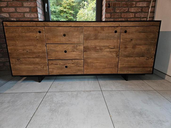 Buffet en bois massif "Opium", Maison & Meubles, Armoires | Dressoirs, Comme neuf, Enlèvement