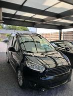 Ford tourneo courier, Auto's, Stof, Euro 6, Zwart, Handgeschakeld