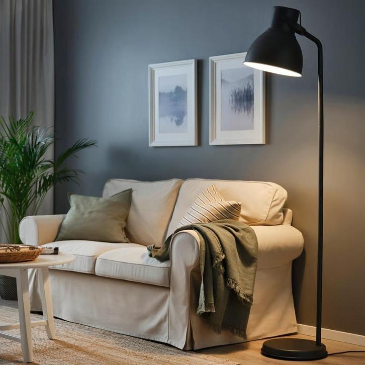 staande lamp Ikea HEKTAR, Huis en Inrichting, Lampen | Vloerlampen, Zo goed als nieuw, 150 tot 200 cm, Metaal, Ophalen