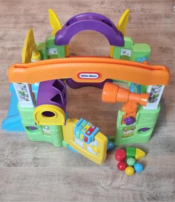 Little Tikes Activity Center disponible aux enchères