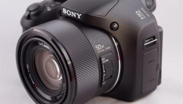 Sony digitale camera met 35x optische zoom (nieuwstaat)   beschikbaar voor biedingen