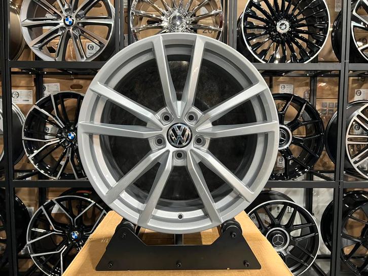 18'' Volkswagen Pretoria LOOK velgen 5X112 PASSAT Golf 6 7 8, Auto-onderdelen, Banden en Velgen, Velg(en), 18 inch, Nieuw, Ophalen of Verzenden