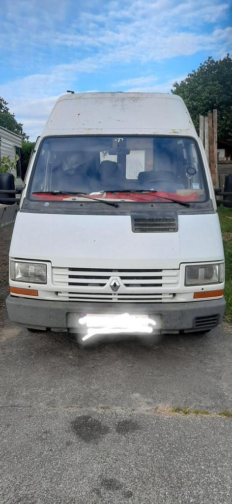 Renault trafic 1997 te koop, Auto's, Bestelwagens en Lichte vracht, Particulier, Renault, Ophalen