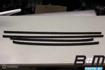 sierlijsten transporter T5 7H5867419 beschikbaar voor biedingen