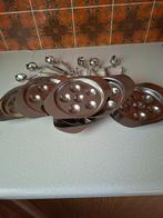 slakken bordjes, tangen en vorken, Huis en Inrichting, Keuken | Servies, Ophalen, Zo goed als nieuw, Overige materialen, Bord(en)