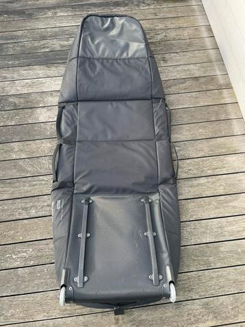 Boardbag/Travelbag Manera 220x30x60 disponible aux enchères