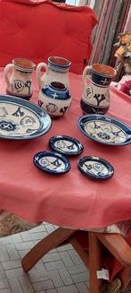 Assortiment blauw aardewerk kruiken en schalen, Ophalen of Verzenden