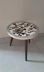 Vintage plantentafeltje, Enlèvement