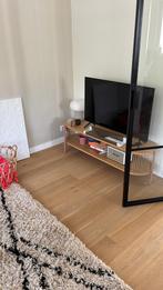 Tv meubel Jysk - licht eik 140cm, Huis en Inrichting, Kasten |Televisiemeubels, Ophalen, 100 tot 150 cm, Zo goed als nieuw, Minder dan 100 cm