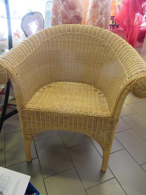 magnifique chaise en rotin en parfait état, Maison & Meubles, Chaises, Comme neuf, Une, Osier ou Rotin, Autres couleurs, Enlèvement