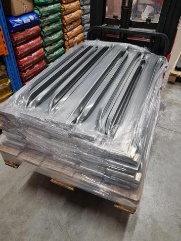 Diepteligger palletstelling - 1100mm - Verzinkt - 50 stuks beschikbaar voor biedingen