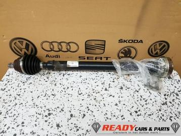 GOLF 7 Aandrijfas RECHTS 1.8 TFSI CXBA NZA 5-BAK 5Q6407272F beschikbaar voor biedingen