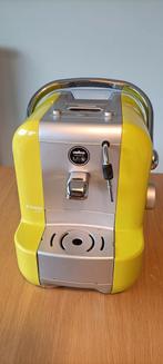 Italiaans koffiemachine van Lavazza, Ophalen, Zo goed als nieuw, Koffiemachine