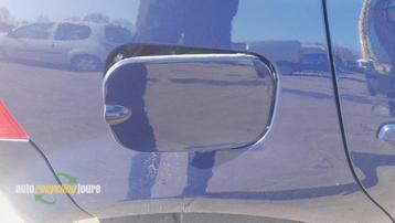 Tank Klep van een Dacia Sandero (OVD42) beschikbaar voor biedingen