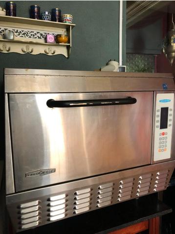 Turbo oven beschikbaar voor biedingen