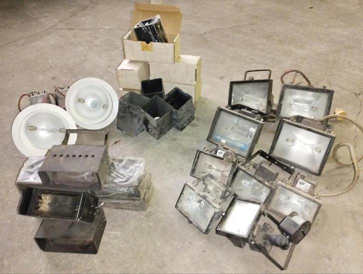 Set halogeenspots & E27 + gu10, Doe-het-zelf en Bouw, Elektriciteit en Kabels, Ophalen