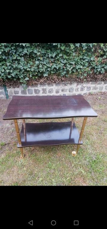 belle table de bar vintage avec roues en cuivre, Enlèvement ou Envoi, Comme neuf