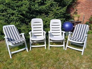 4 chaises de jardin hautes réglables "Curver" blanches avec  disponible aux enchères