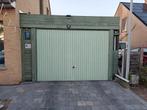 Garagepoort zondag af te halen.