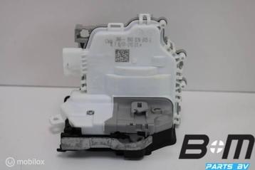 Portierslot LA (bestuurderskant) Audi A4 8W beschikbaar voor biedingen
