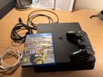 PS4 Slim 1TB + controller + Fifa 17 + bijbehorende kabels, Games en Spelcomputers, Ophalen, Slim