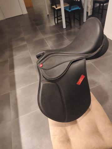 Veelzijdigheid zadel  knight rider beschikbaar voor biedingen