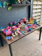 Volle grote valies vol Barbie speelgoed allerlei, Enfants & Bébés, Jouets | Maisons de poupées, Comme neuf, Enlèvement ou Envoi