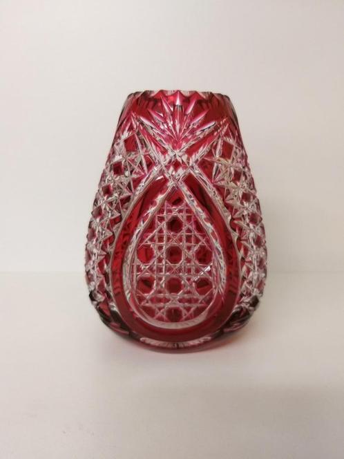 Petit vase en cristal VSL, Antiquités & Art, Antiquités | Verre & Cristal, Enlèvement ou Envoi