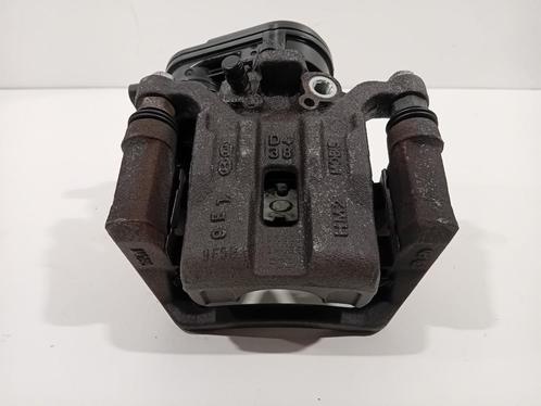 REMKLAUW LINKS ACHTER Kia Xceed (g358237700), Auto-onderdelen, Remmen en Aandrijving, Kia, Gebruikt