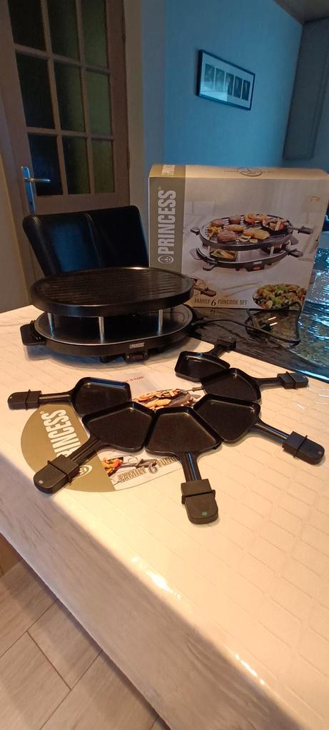 Princess combinatie gourmet 3 in 1., Elektronische apparatuur, Gourmetstellen, Nieuw, 4 t/m 7 personen, Ophalen