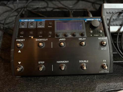 TC HELICON VOICELIVE 2, Muziek en Instrumenten, Effecten, Zo goed als nieuw, Multi-effect, Ophalen of Verzenden