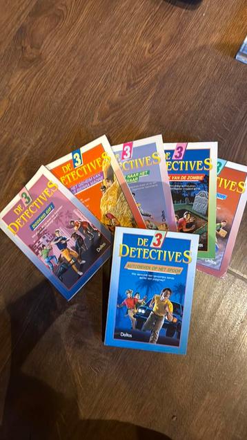 3 detectives collectie beschikbaar voor biedingen