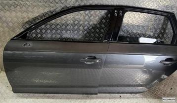 AUDI A4 B9 8W PORTIER DEUR KLEUR LZ7S ALLES LEVERBAAR !! beschikbaar voor biedingen