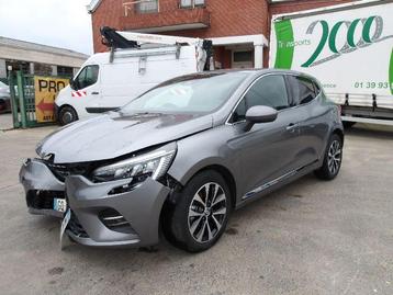 RENAULT CLIO  BENZINE 08-23 beschikbaar voor biedingen