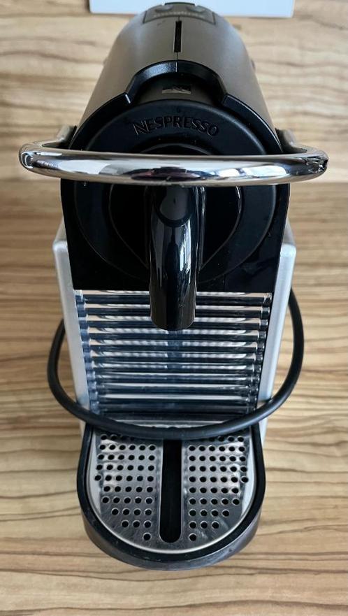 Magimix Pixie Nespresso apparaat, Electroménager, Cafetières, Comme neuf, Dosettes et capsules de café, Réservoir d'eau amovible