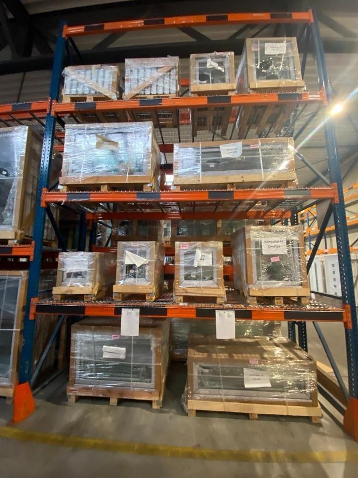 Châssis & Portes coulissantes Fenêtres, cadres, portes, Doe-het-zelf en Bouw, Raamkozijnen en Schuifdeuren, Nieuw, Raamkozijn