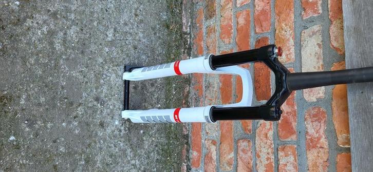 DT Swiss vork 27.5", Fietsen en Brommers, Fietsonderdelen, Zo goed als nieuw, Mountainbike, Voorvork, Ophalen of Verzenden